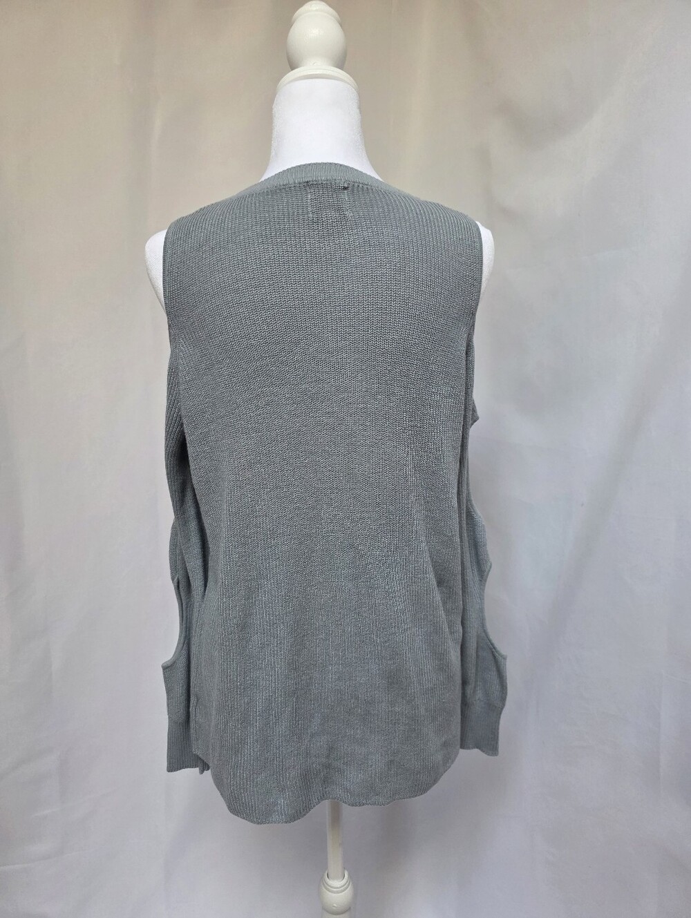 Hippie Rose Gray Cold Shoulder Cutout Sleeve Knit Sweater Women's L - Picture 3 of 8
